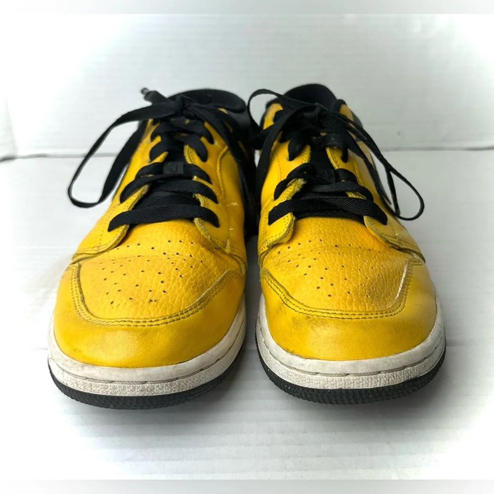 Nike Air Jordan 1 Low GS 'University‎ Gold' 2020 Youth Size 6.5 Sneaker Yellow